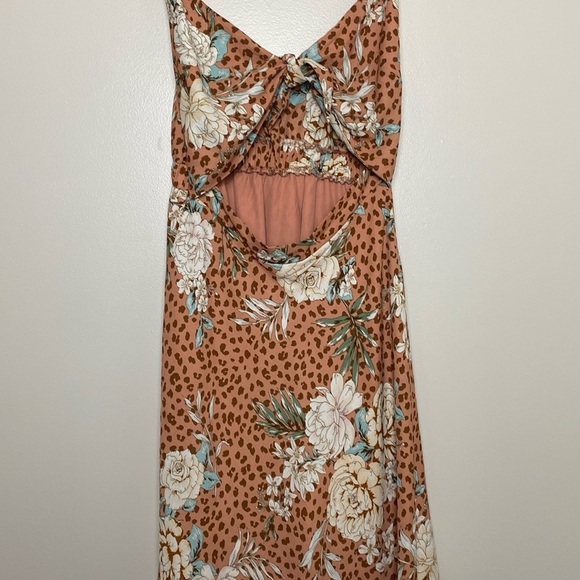 VICI Floral Tie Front Cutout Midi Dress Rust Multi Color Size M - Picture 7 of 14